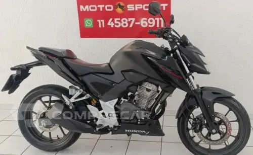 HONDA CB 300 F Twister