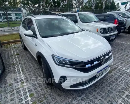 Volkswagen NIVUS 1.0 200 TSI TOTAL FLEX COMFORTLINE AUTOMÁTI 4 portas
