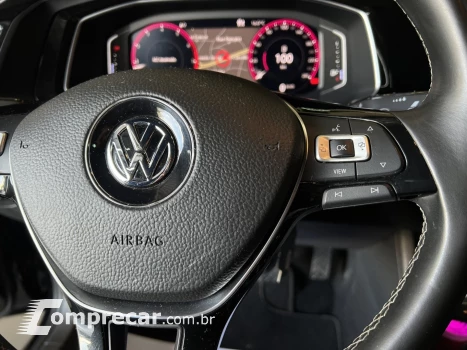 JETTA 1.4 250 TSI TOTAL FLEX R-LINE TIPTRONIC