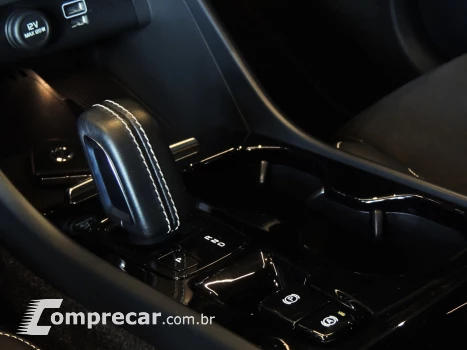 XC40 1.5 T5 Hybrid R-design FWD Geartronic