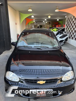 CHEVROLET CLASSIC 1.0 MPFI Life 8V 4 portas