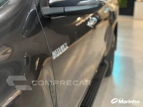 HILUX 2.8 D-4D TURBO DIESEL CD SRX 4X4 AUTOMÁTICO