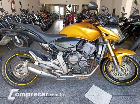 HONDA CB 600F HORNET