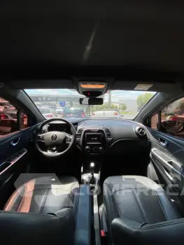 CAPTUR 1.6 16V SCE Bose