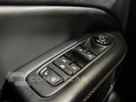 COMPASS 2.0 16V FLEX LONGITUDE AUTOMÁTICO