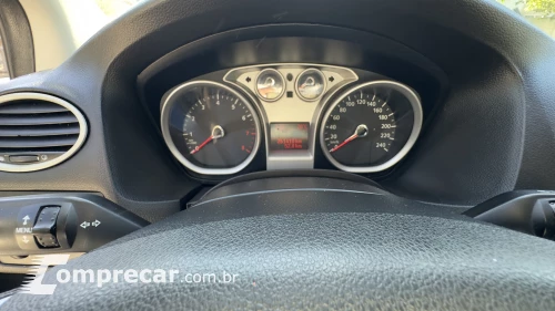 FOCUS 1.6 S Hatch 16V