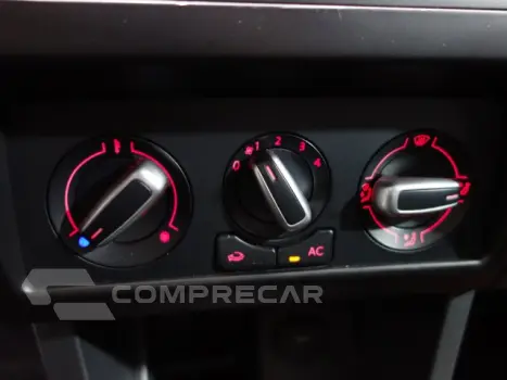 FOX - 1.6 MI PRIME 8V 4P MANUAL