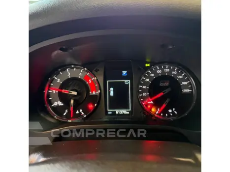 HILUX 2.8 D-4D TURBO DIESEL CD GR-S 4X4 AUTOMÁTICO