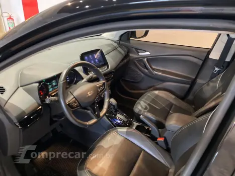 Tracker 1.0 12V FLEX TURBO MIDNIGHT AUTOMÁTICO