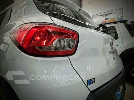 KWID 1.0 12V SCE FLEX OUTSIDER MANUAL