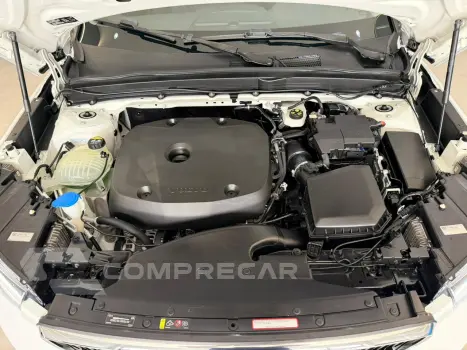 XC40 T4 2.0