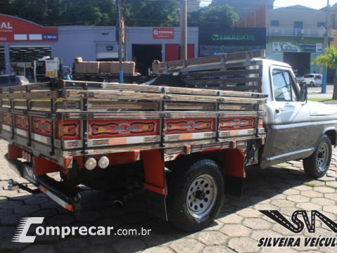 Ford F-1000 - 3.9 SUPER SÉRIE 4X2 CS 8V TURBO 2P MANUAL 2 portas