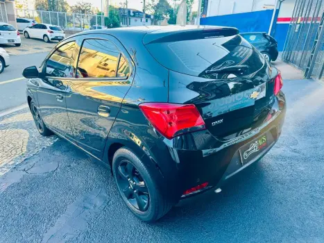 ONIX HATCH LT 1.4 8V FlexPower 5p Mec.