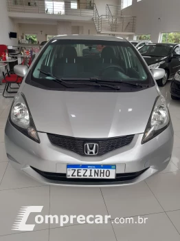 Fit 1.4 16V 4P LX FLEX