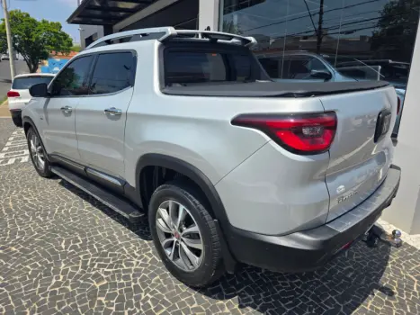 TORO 2.0 16V Turbo Volcano 4WD