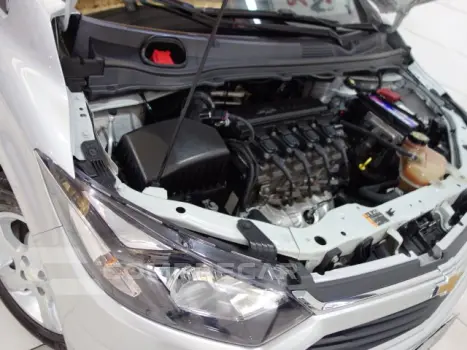 PRISMA - 1.4 MPFI LT 8V 4P MANUAL