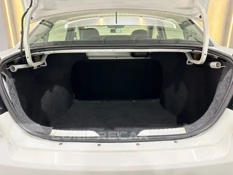 VOYAGE 1.0 Flex 12V 4p