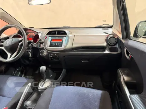 Fit 1.4 16V 4P LX FLEX