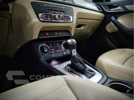 Q3 1.4 TFSI AMBIENTE GASOLINA 4P S TRONIC