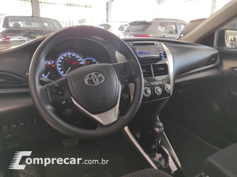 Toyota YARIS 1.5 16V Sedan XL 4 portas
