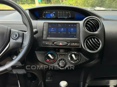 ETIOS 1.5 X Plus Sedan 16V