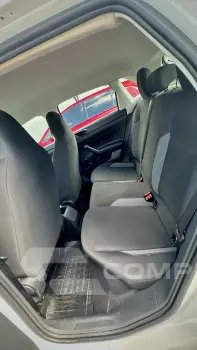 Polo Hatch 1.0 4P MPI TRACK