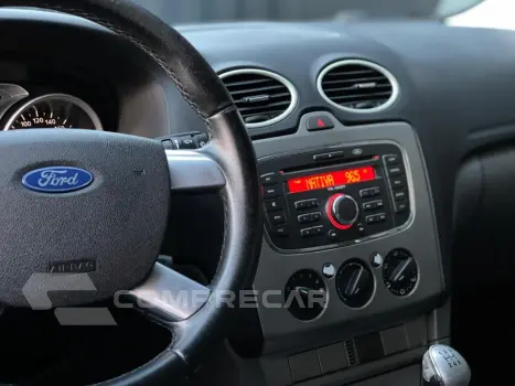 FOCUS 1.6 GLX 16V FLEX 4P MANUAL