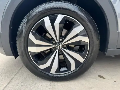 T-Cross 1.0 200 Tsi Total Flex Comfortline Automático