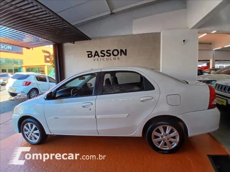 ETIOS 1.5 X Plus Sedan 16V