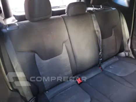 RENEGADE - 1.8 16V SPORT 4P AUTOMÁTICO