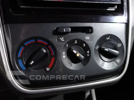 PUNTO - 1.6 ESSENCE 16V 4P MANUAL