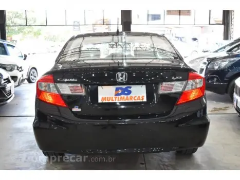 CIVIC - 1.8 LXS 16V 4P AUTOMÁTICO