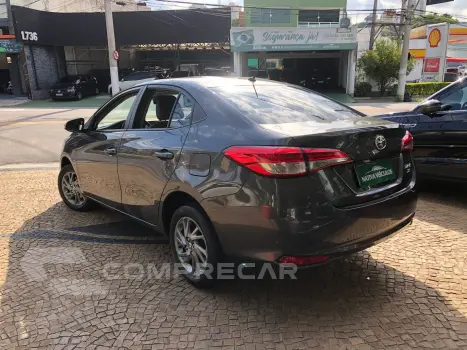 Yaris 1.5 16V Flex Sedan Xs Connect Multidrive