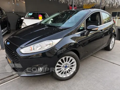 FORD FIESTA 1.6 TITANIUM HATCH 16V FLEX 4P POWERSHIFT 4 portas