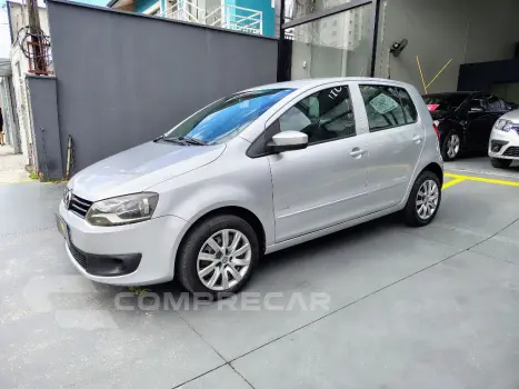 Volkswagen Fox 1.0 Mi Total Flex 8V 5p 4 portas