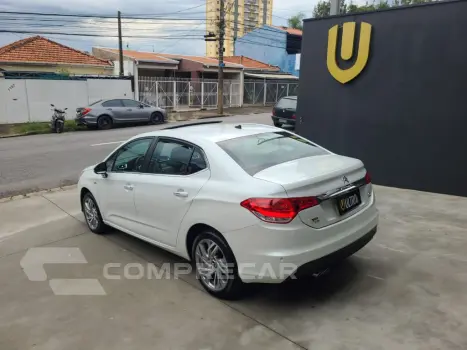 C4 LOUNGE Exclusive 1.6 Turbo Flex Aut.