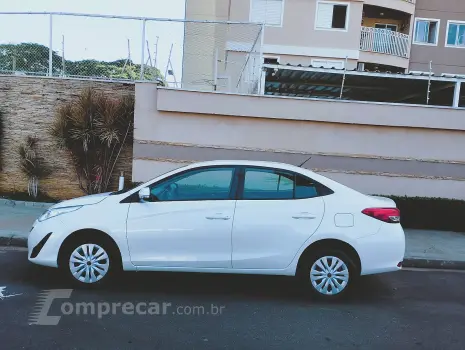 YARIS 1.5 16V Sedan XL