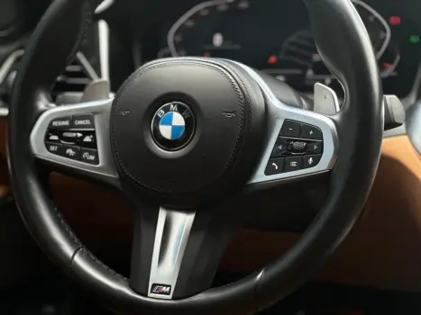 320i 2.0 16V TURBO FLEX M SPORT AUTOMÁTICO