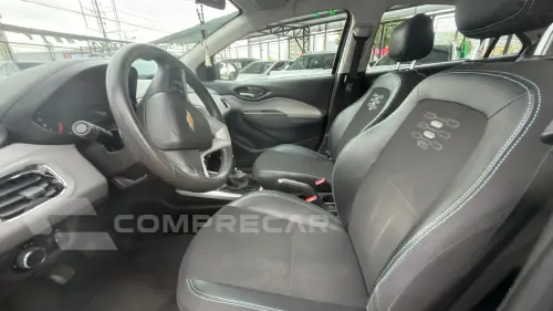Onix Hatch 1.4 4P FLEX LT