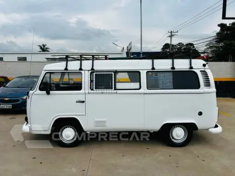 Kombi 1.4 FLEX STD 9 LUGARES