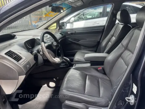 Civic 1.8 16V 4P FLEX EXS AUTOMÁTICO