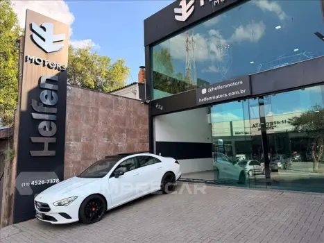 Mercedes-Benz CLA 250 2.0 CGI Sport 4matic 7g-dct 4 portas