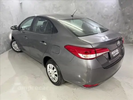 YARIS 1.5 16V Sedan XL