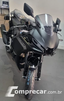 R3 Connected 321cc