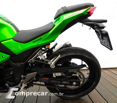 KAWASAKI NINJA 300 ABS