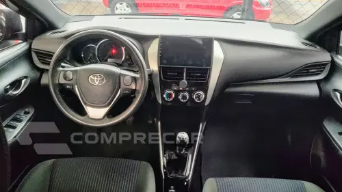 YARIS 1.3 16V XL