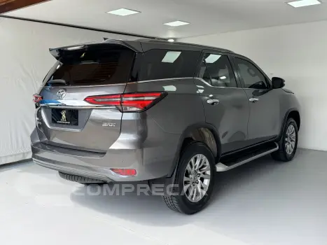 HILUX SW4 2.8 D-4d Turbo SRX 7L 4X4