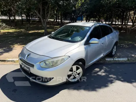 Renault FLUENCE 2.0 Dynamique Plus 16V 4 portas