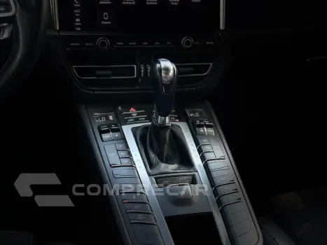 MACAN 2.9 GTS 24V V6