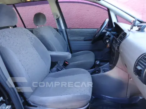 ZAFIRA 2.0 MPFI Elegance 8V